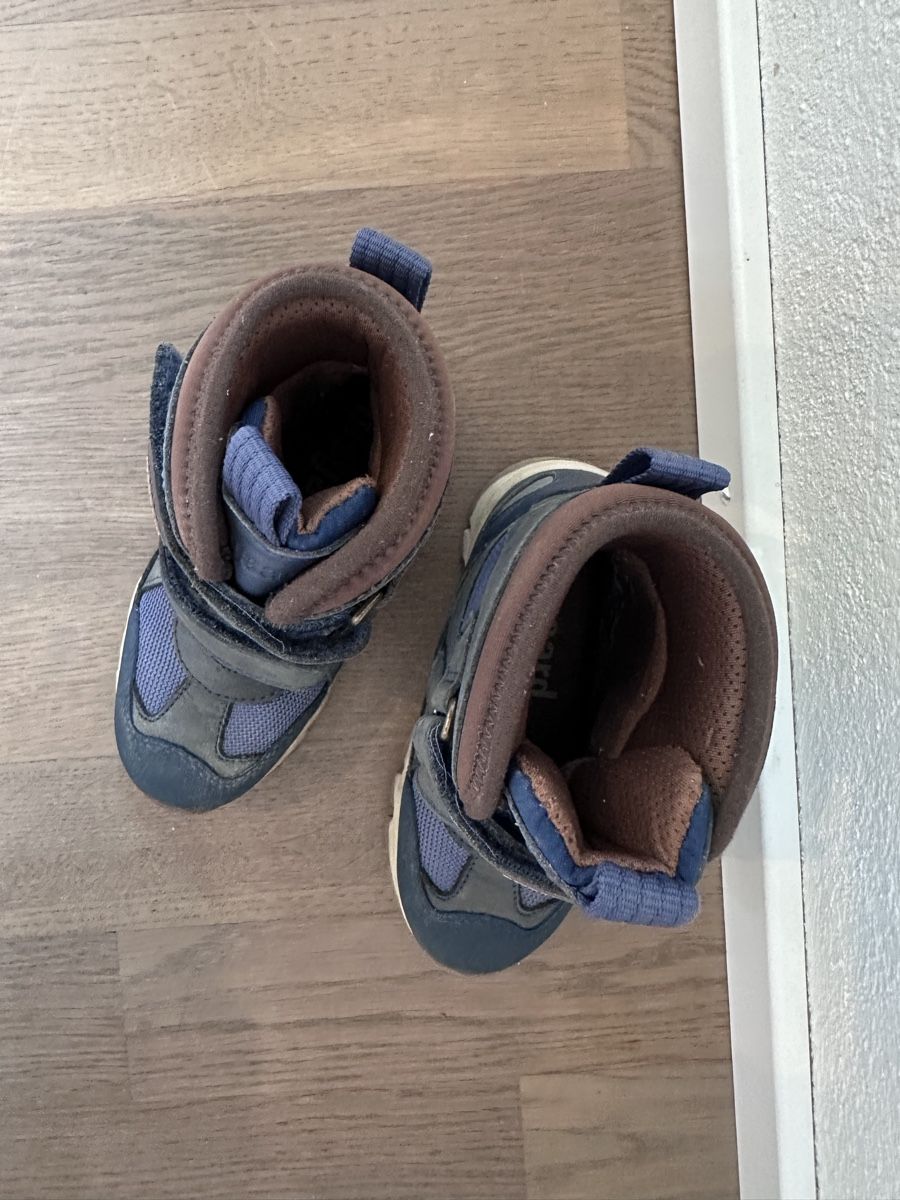 Bisgaard Chaussures garçon: Bisgaard Kinder Winterstiefel Grösse 26 – D'occasion à Luzern par cam_f7qx 5