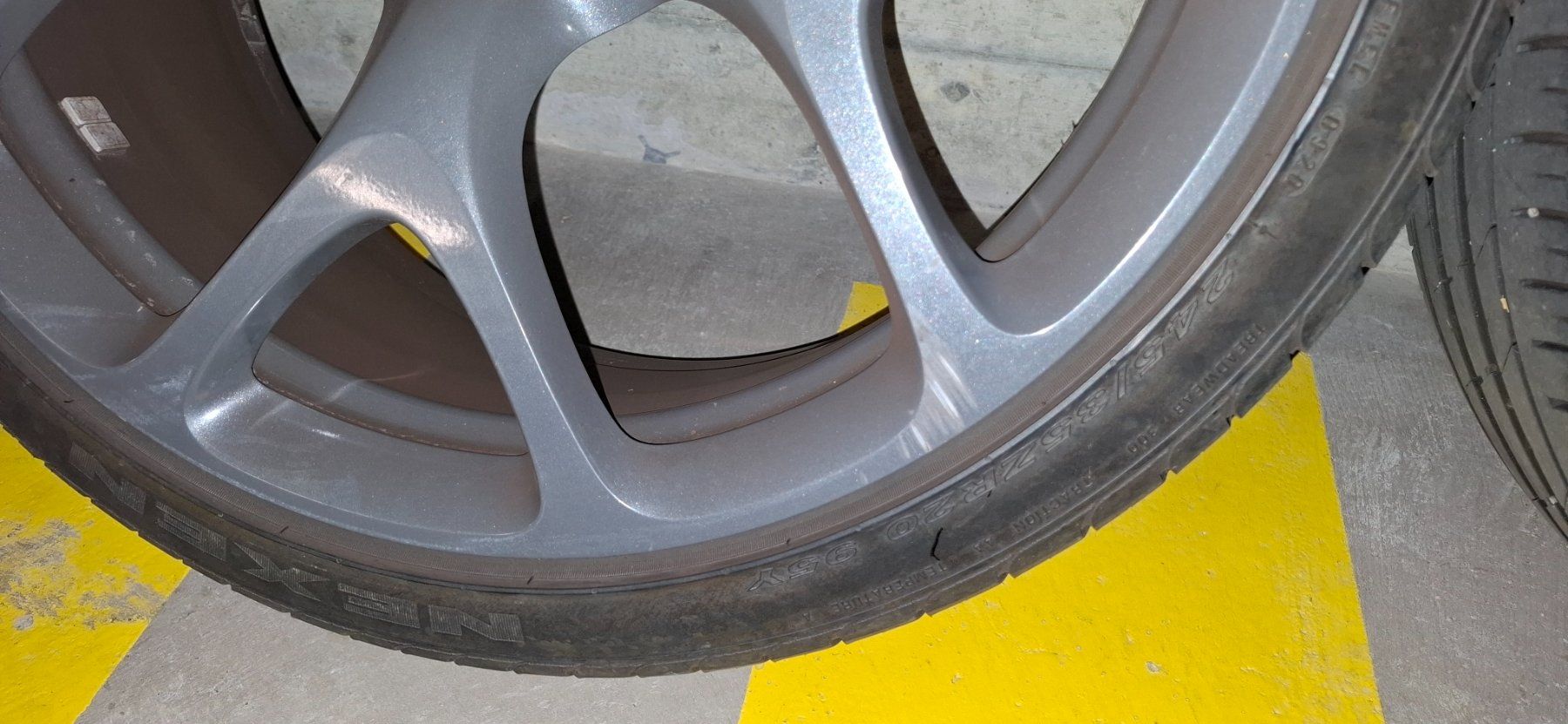 Opel Pneumatici & Ruote complete: Sommerrad 20" Original Opel – Usato da Fehraltorf venduto da Hubi760 2