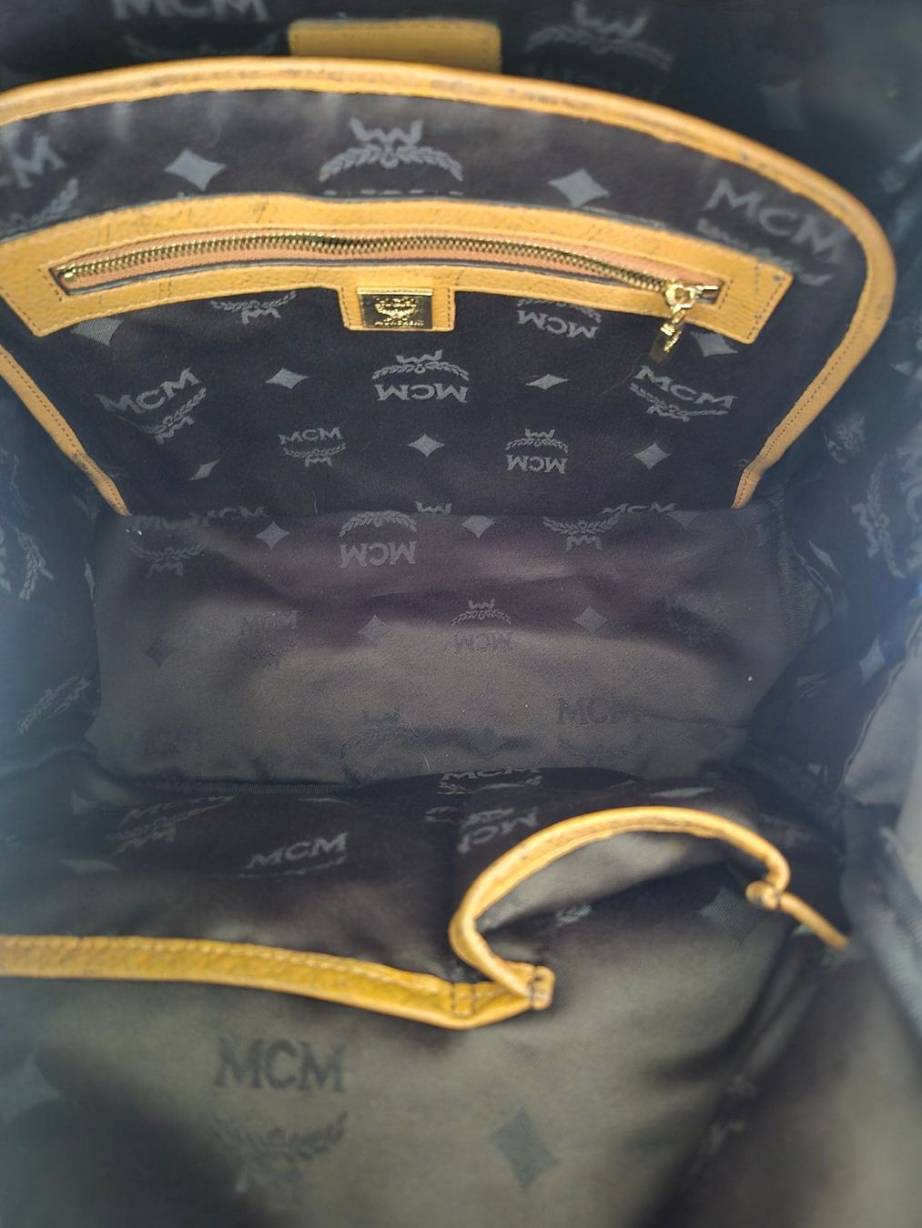 Mcm Zaini: Original MCM Rucksack, Size M – Usato da Dottikon venduto da Pega7 6
