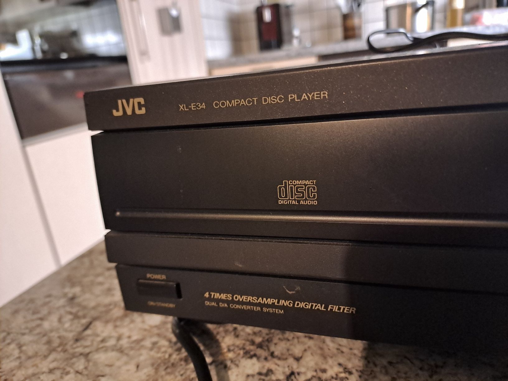 JVC Audio- & Mediensysteme: JVC XL-E 34 COMPACT DISC PLAYER – Gebraucht aus Uetendorf von Essiggurken 1