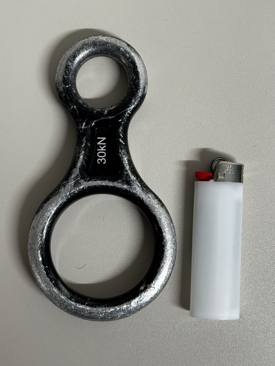 Attrezzatura da arrampicata: Abseilachter 30kN STUBAI gebraucht – Usato da Zürich venduto da Nobs1 1