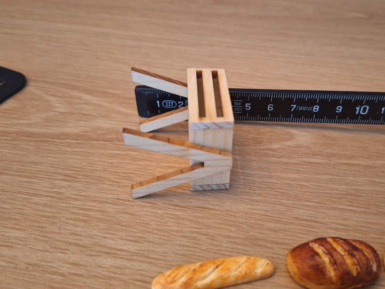 Case e mobili per bambole: Puppenhaus Brot Gestell – Nuovo (secondo la descrizione) da Zürich venduto da HandmadeTinyFood 4