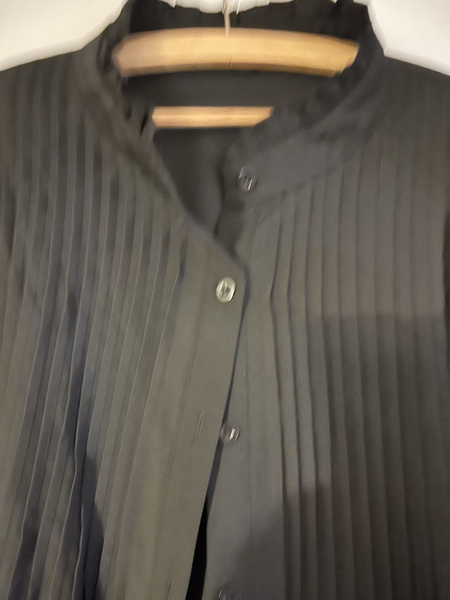 Camicette: Elegante schwarze Bluse mit Rüschen Gr. 50 – Usato da Oftringen venduto da Jola16 1