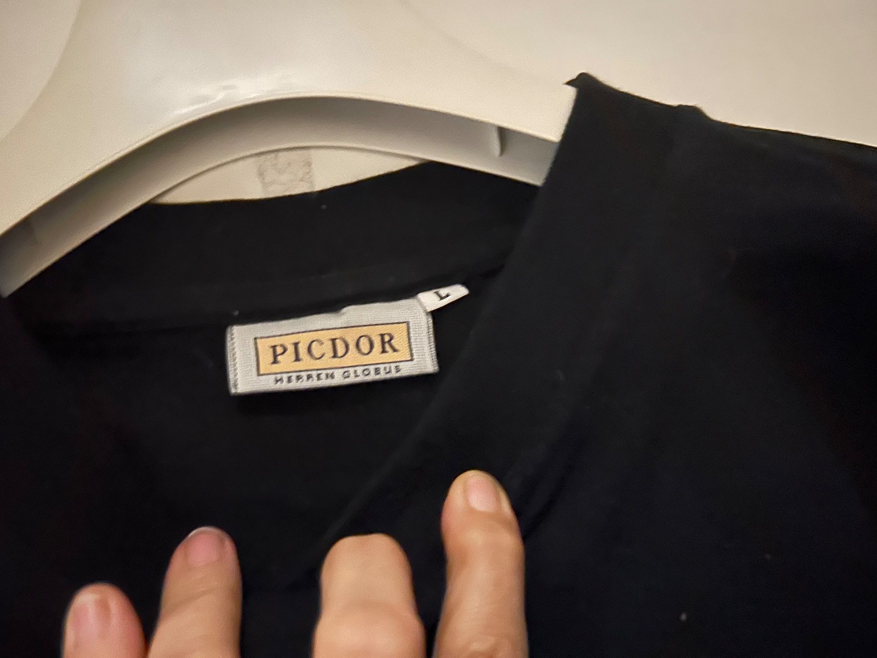 Globus T-shirt: Tshirt schwarz Picdor – Usato da Zumikon venduto da Uranus88 1