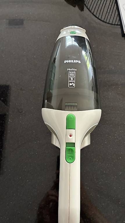 Staubsauger & Zubehör: Philips Handsauger – Gebraucht aus Bottmingen von jul_8nb8 2