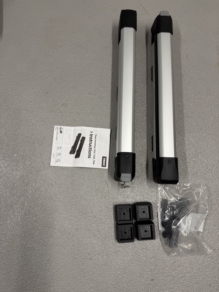 Thule Portapacchi: Thule SnowPack M Aluminium – Nuovo (secondo la descrizione) da Oberrüti venduto da Zimmis7 2