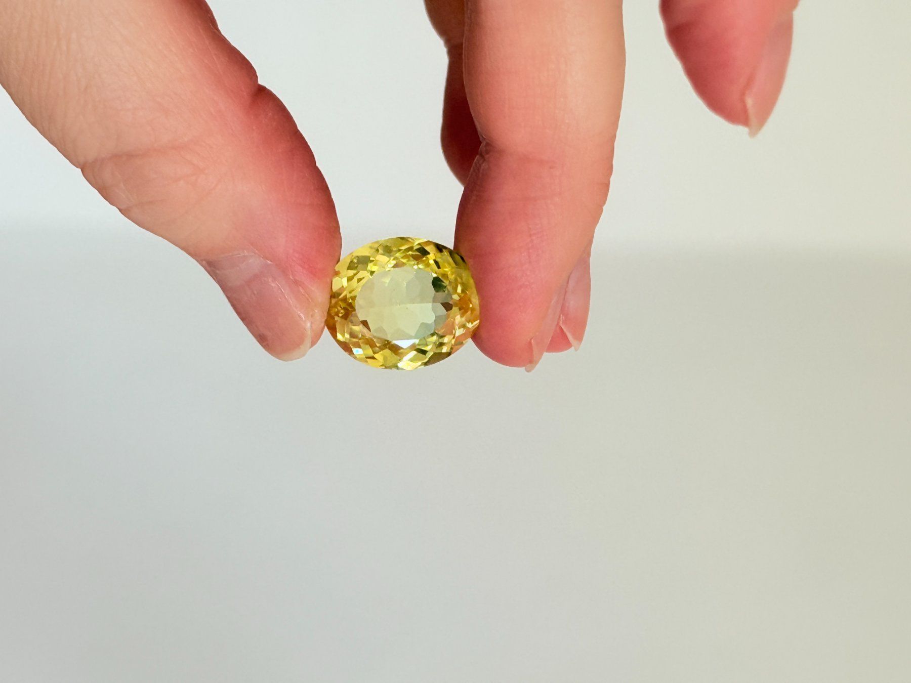Minerali & Pietre curative: Certified 15.85 Ct – Nuovo e nell'imballaggio originale da Genève venduto da AWWA 4
