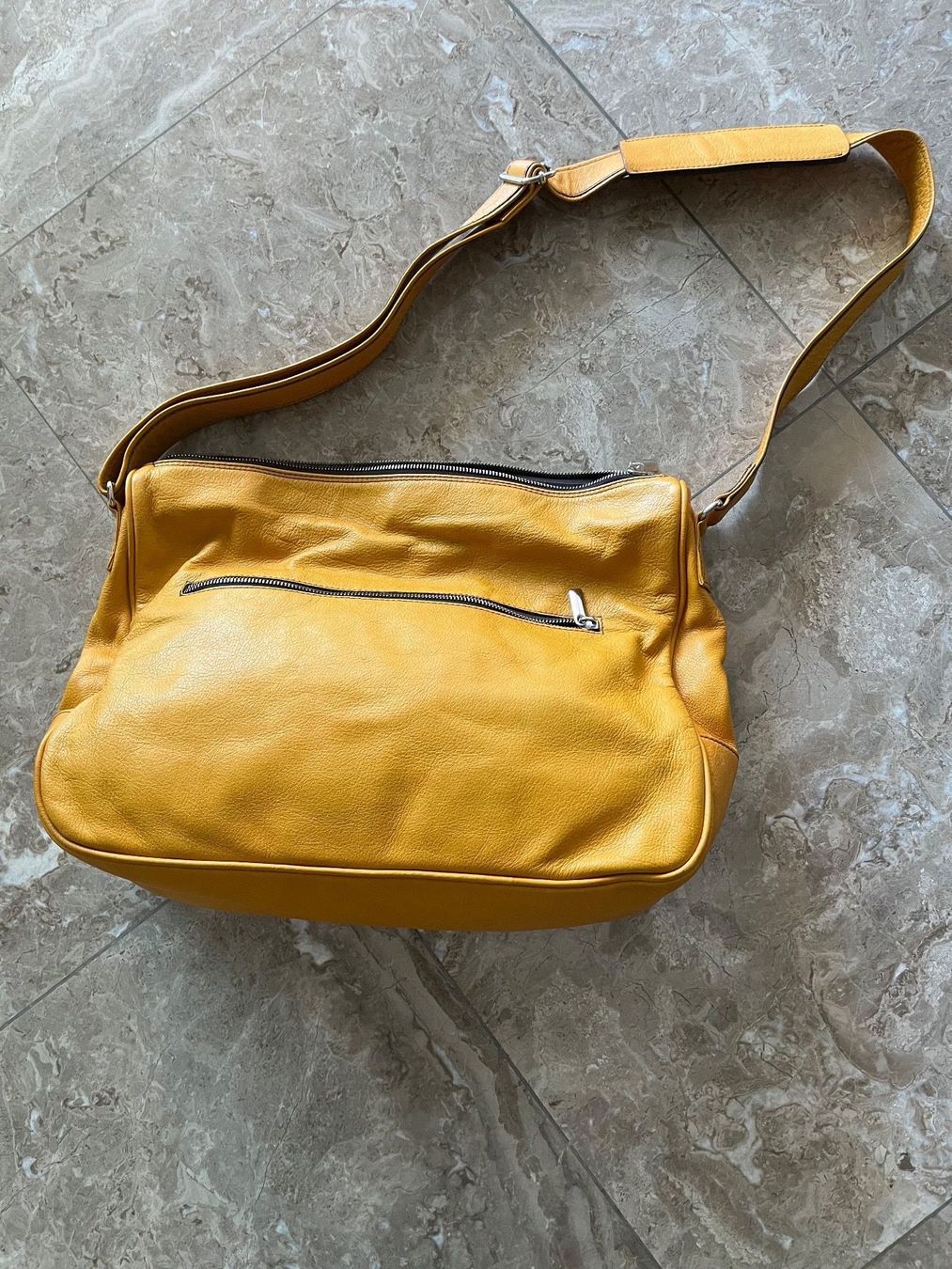 Sacs femmes: Leder Tasche – Neuf (Voir description) à Zürich par pizzobeatrice 1
