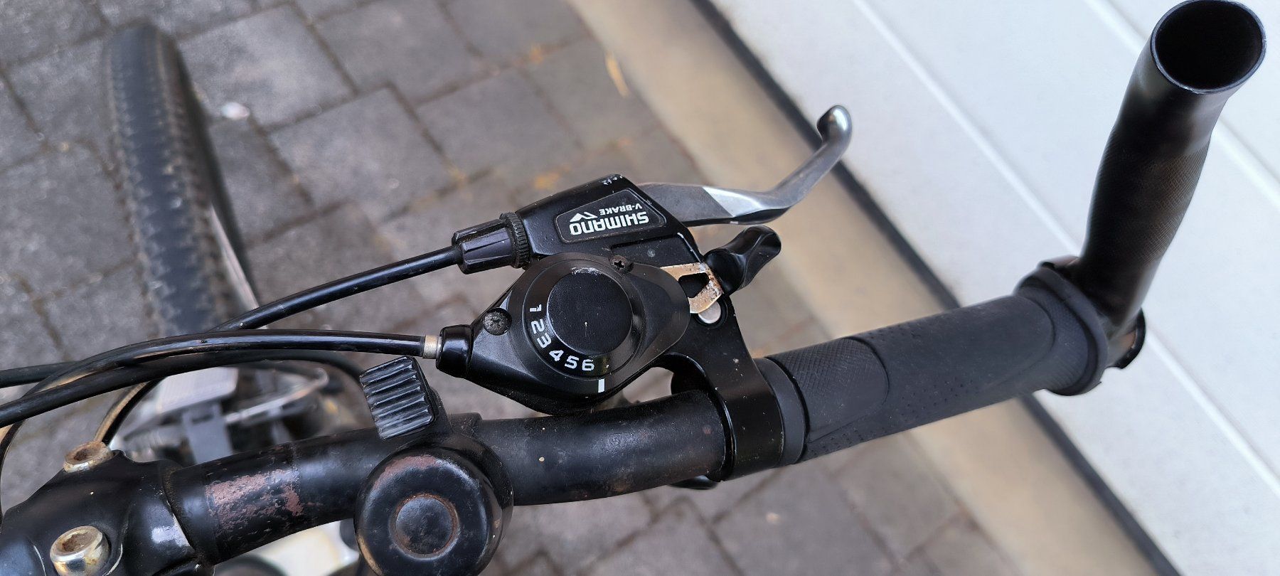 Velos: Einsteiger-Mountainbike   13" Stahlrahmen – Gebraucht aus Hellikon von Olbee 1
