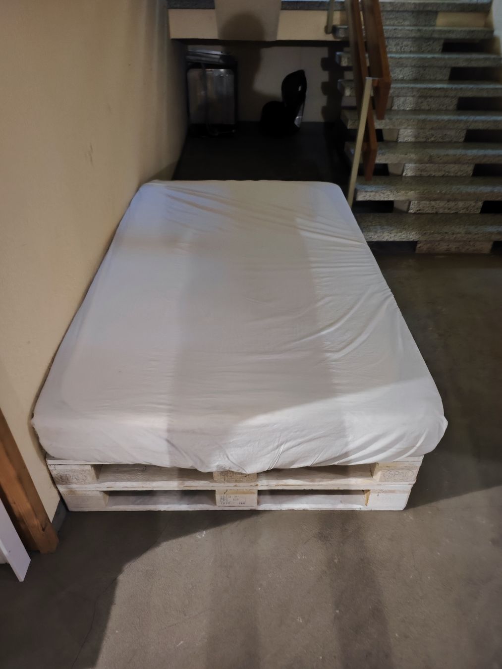 Letti: Palettenbett 120x200 – Nuovo (secondo la descrizione) da Baar venduto da gisumalters 2