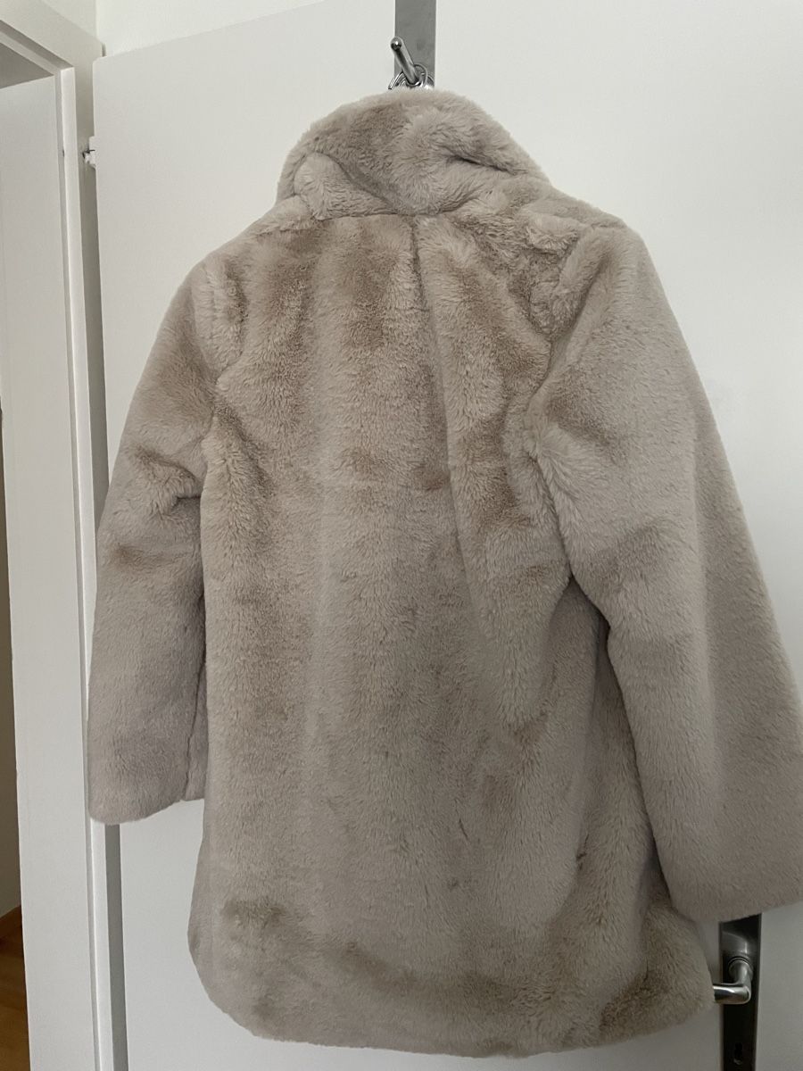 Cappotti: Terranova fake fur nuova – Nuovo (secondo la descrizione) da Meilen venduto da val_tsv8 7