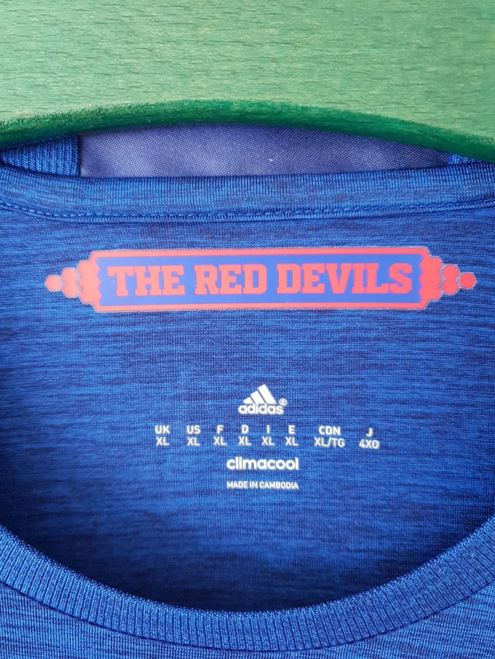 Adidas Canottiere & Pantaloni: Fussballtrikot Manchester United – Usato da Glattbrugg venduto da 88LupoAlberto67 2