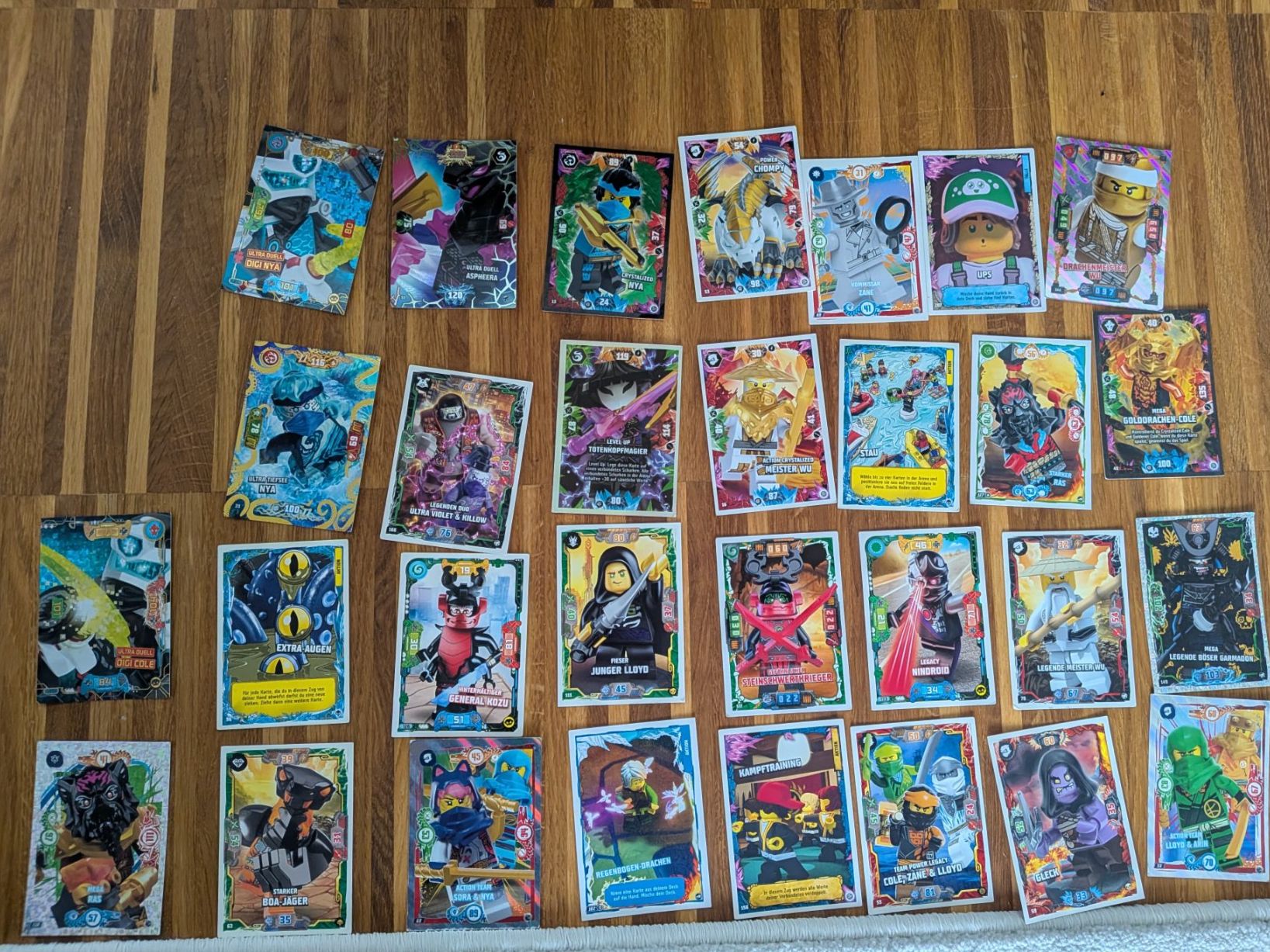 Sammelbilder & Trading cards: Ninjago Sammelkarten – Gebraucht aus Winterthur von zahara1 1