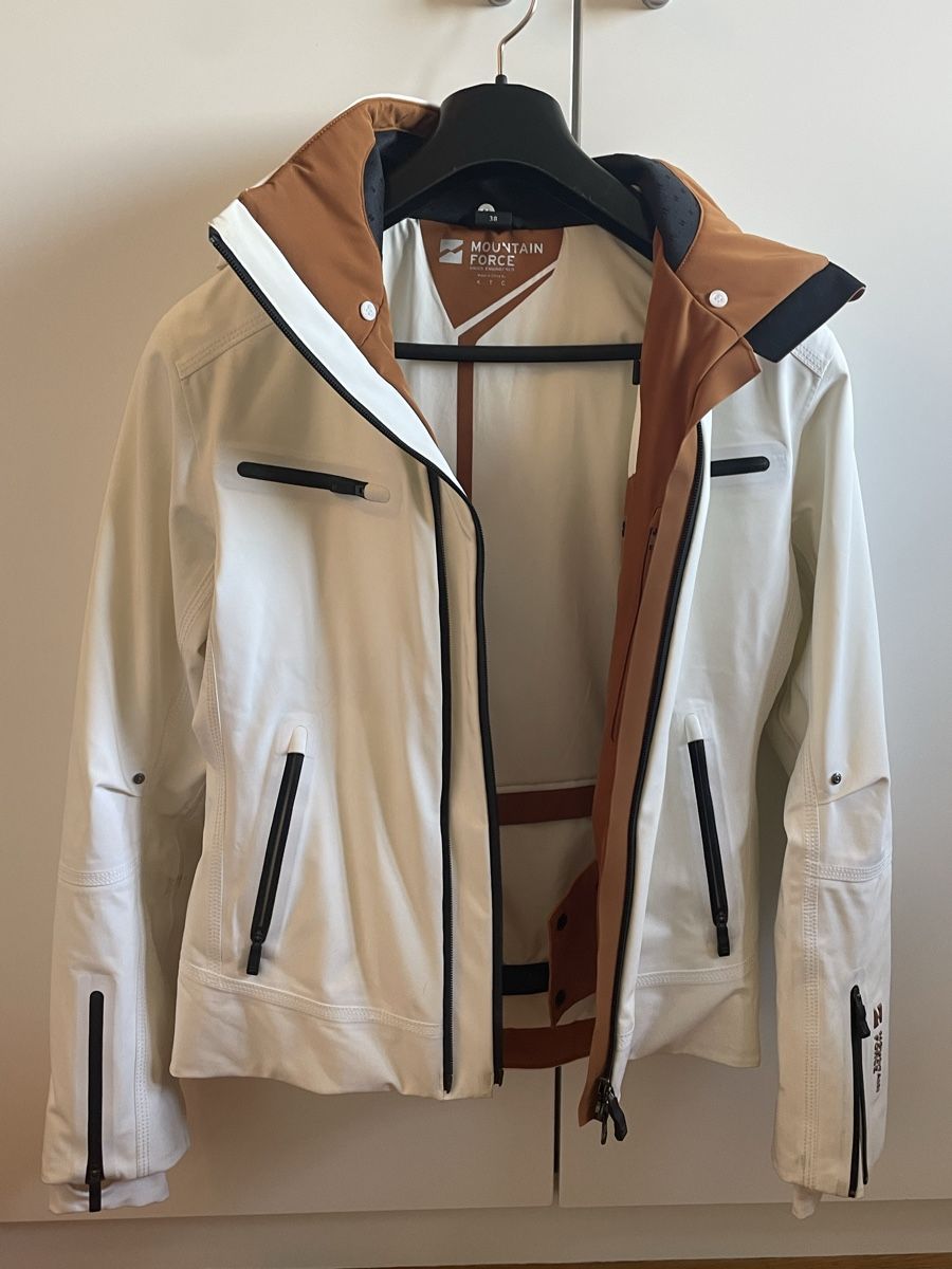 Mountain Force Vestes: Mountain Force Set (Jacke & Hose) – D'occasion à Gockhausen par AnneT07