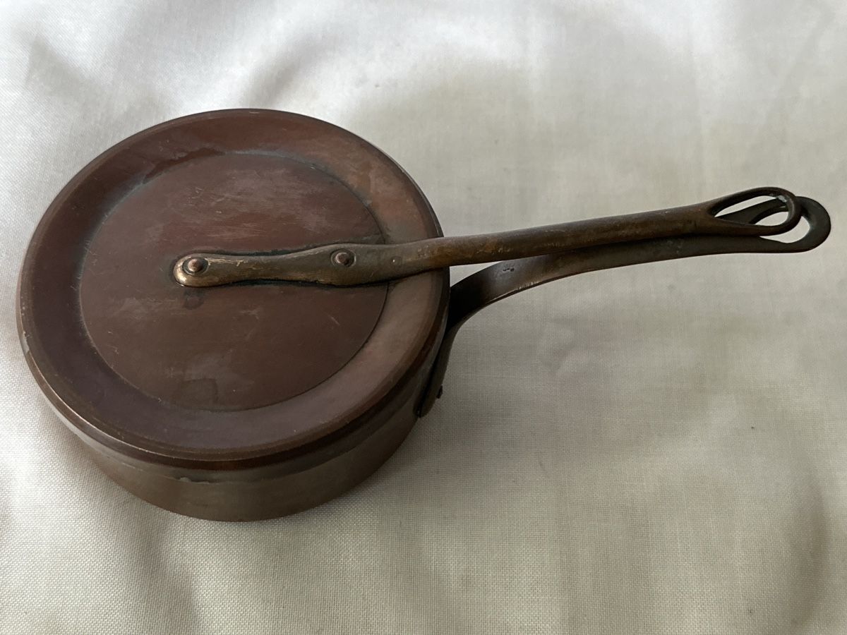 Padelle: Antike Kupferpfännchen mit Deckel, Durchmesser 10 cm – Usato da Zürich venduto da Chaeffeler