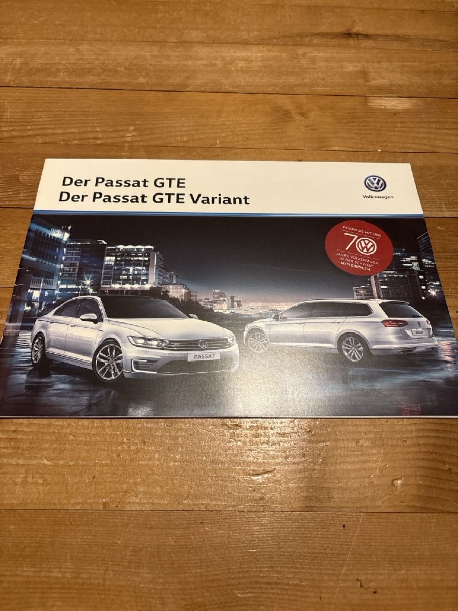 VW Documenti: VW Passat GTE / GTE Variant - Prospekt 2018 – Nuovo (secondo la descrizione) da Freienstein venduto da Golfbueb