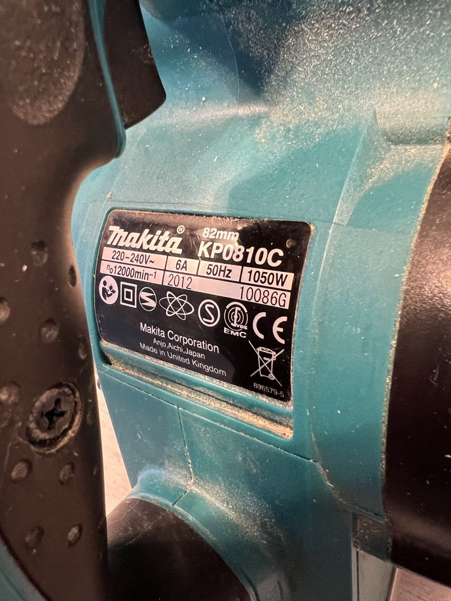 Makita Toutes les machines: Makita KP 0810C – D'occasion à Huttwil par luk_9tdh 3