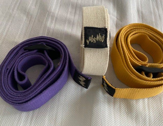 Autres vêtements & accessoires: sangle de yoga neuves – Neuf (Voir description) à Martigny par NGuba