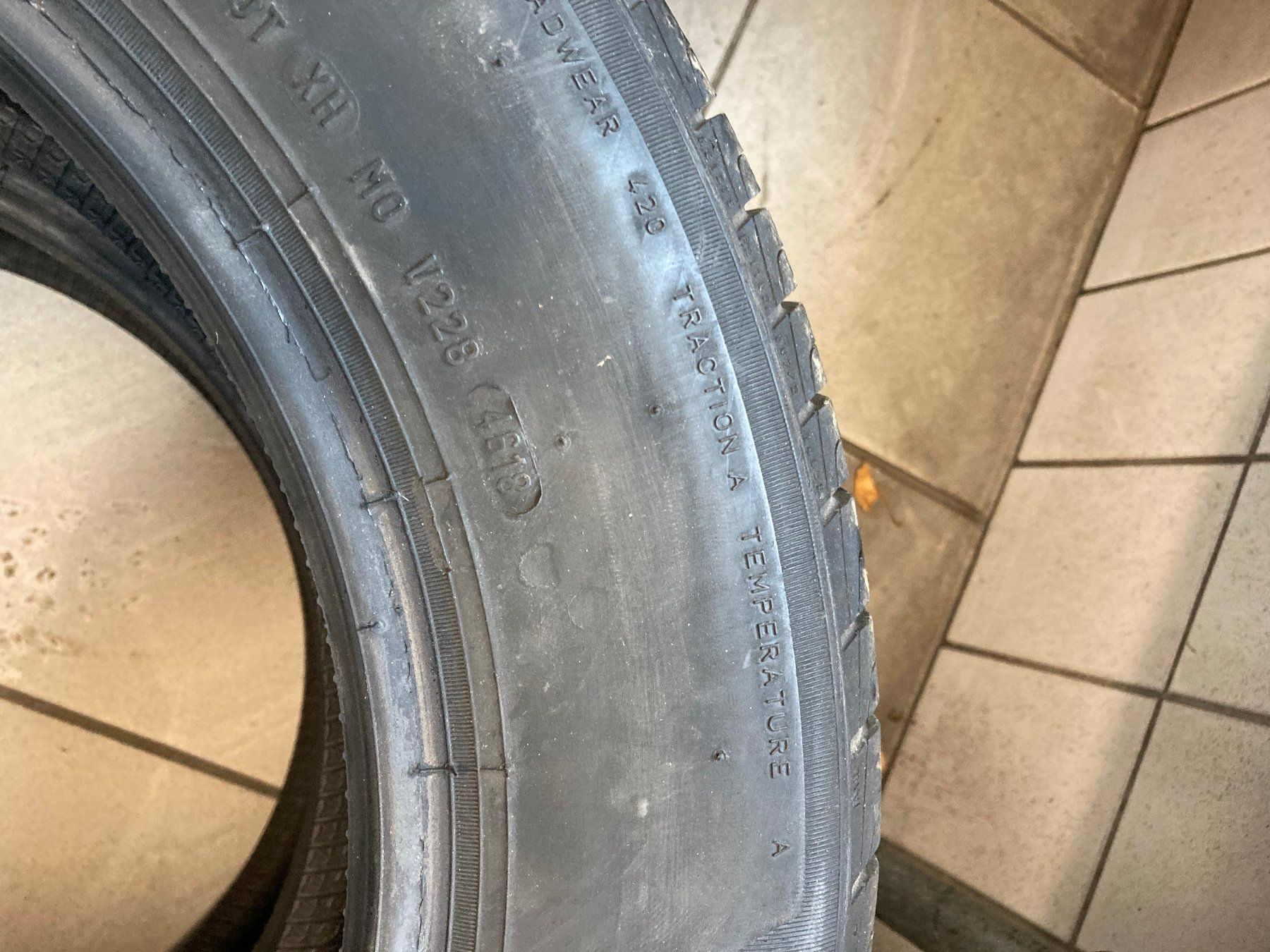 Pirelli Pneumatici & Ruote complete: 185/65R15 Sommerpneu – Usato da Cham venduto da WB2223 4
