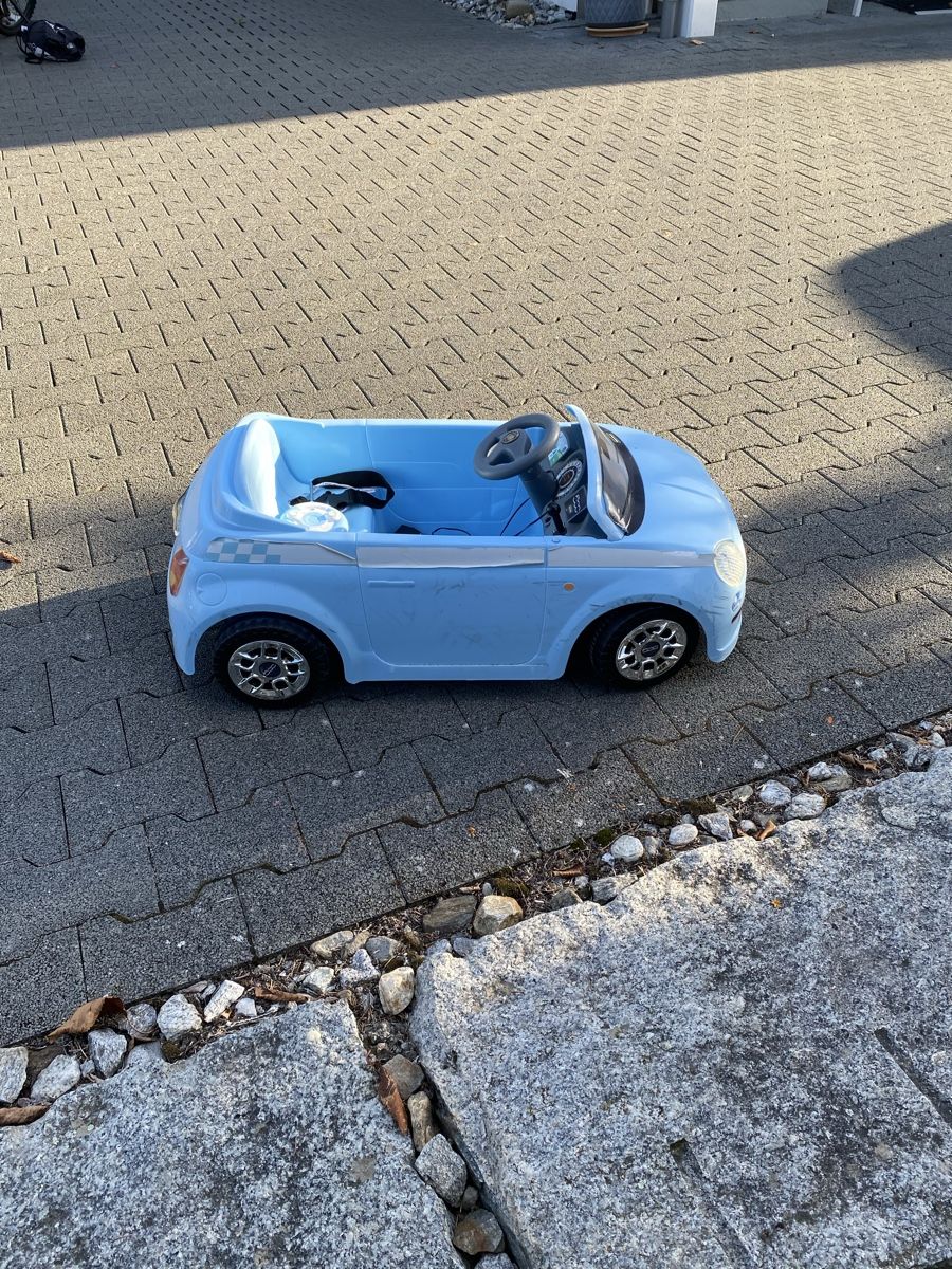 Veicoli per bambini: Cooles Kinderauto Fiat 500 Elektro hellblau – Difettoso da Muri AG venduto da rci_6s6r 7