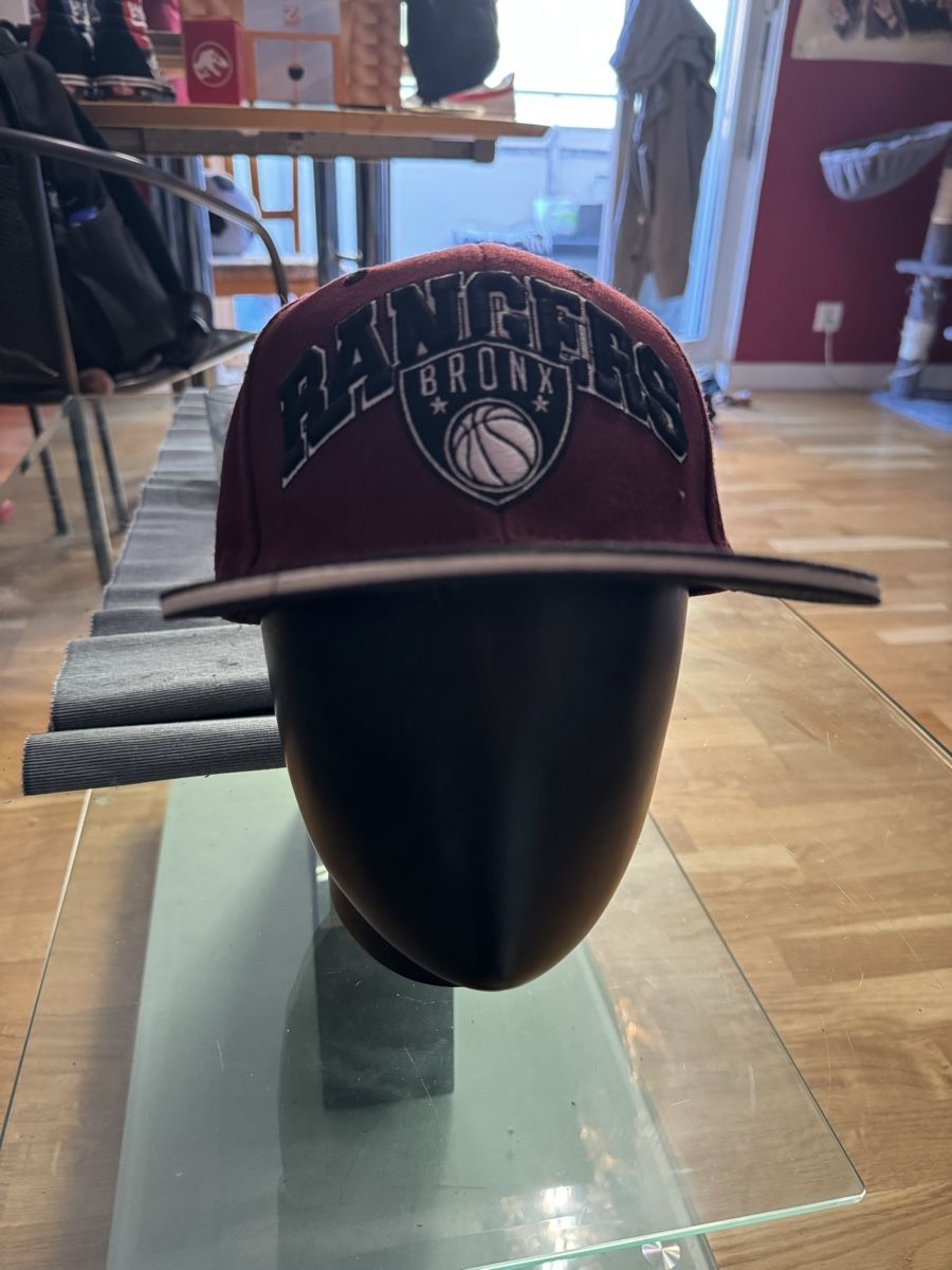 Copricapi, berretti & cappellini: Rangers Bronx Cap – Usato da Schaffhausen venduto da LoyalOutsider 1