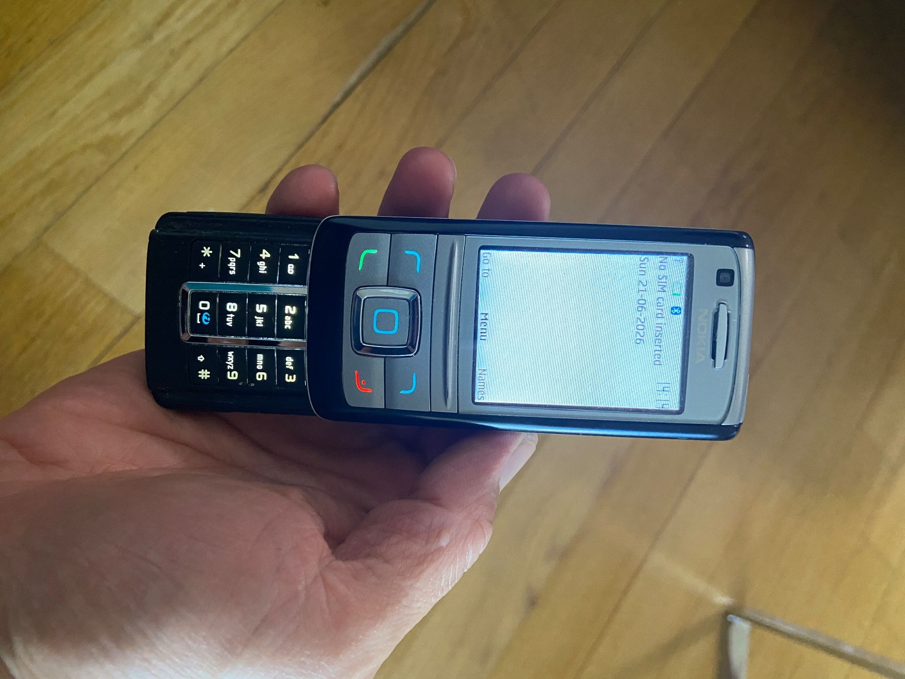 Nokia Telefoni cellulari / Smartphones: Tél. portable Nokia 6288 complets avec accessoires – Usato da Collex venduto da RCXGJ 1