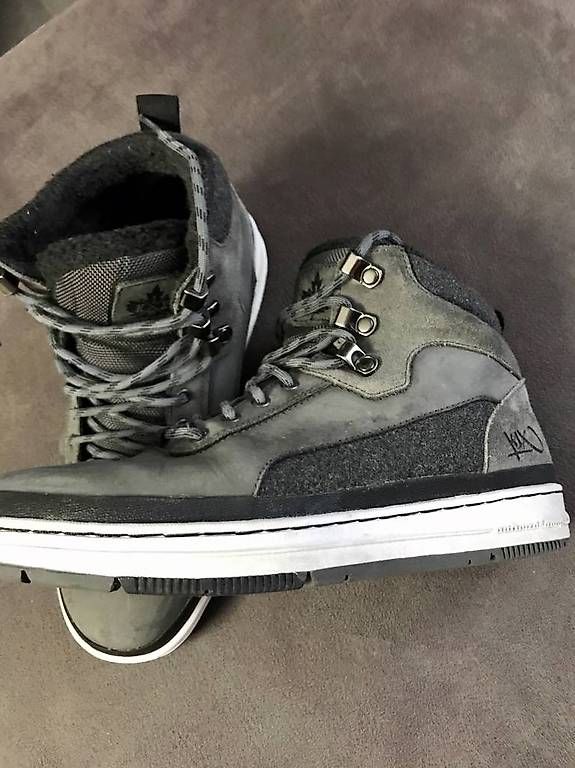 Scarpe per ragazzi: Baskets Fourrées T 40,5 – Usato da Cheseaux-Lausanne venduto da Fannelle01 1