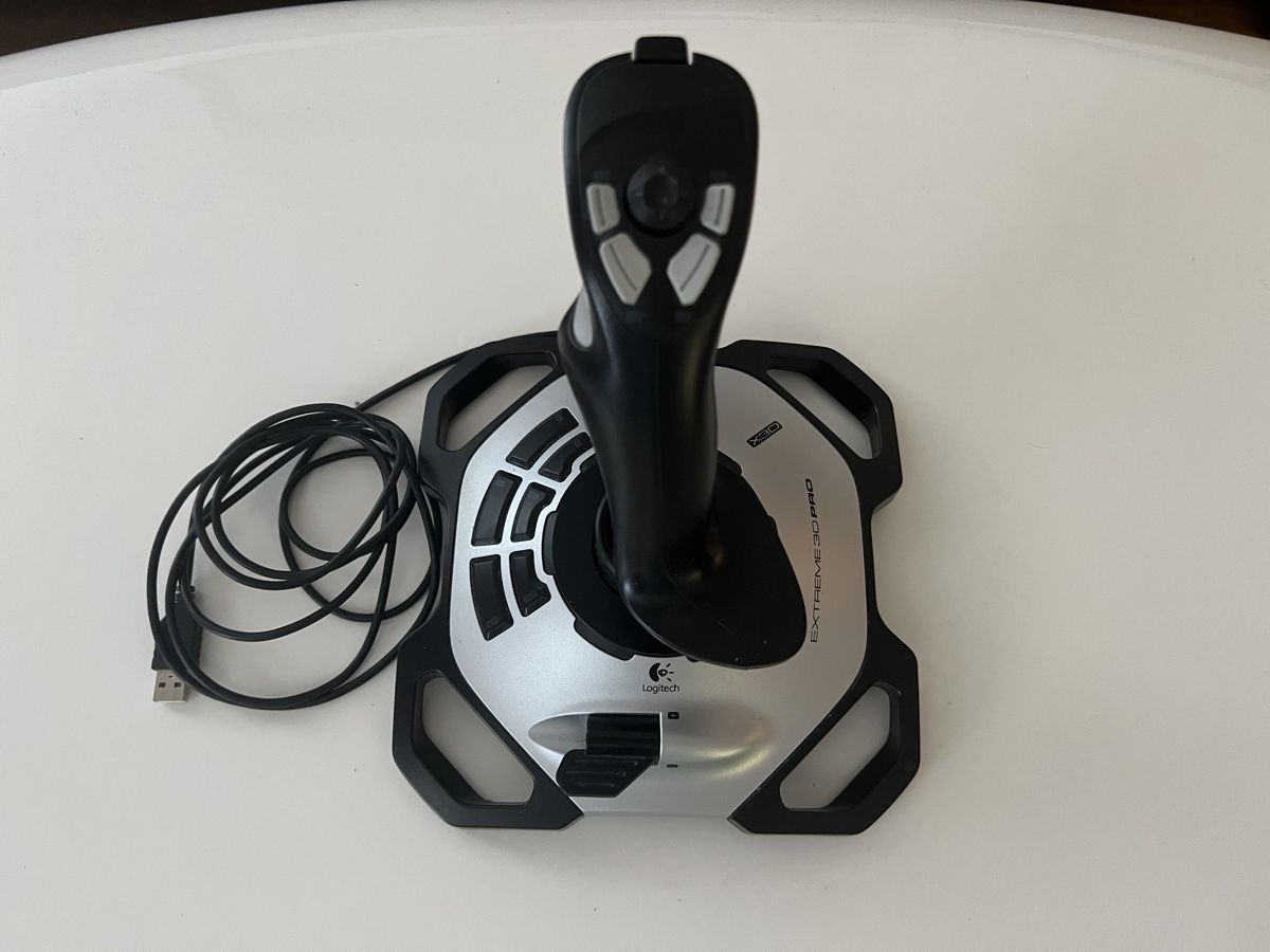 Logitech Controller: Logitech G Extreme 3D Pro Joystick – Gebraucht aus Zürich von Maher_