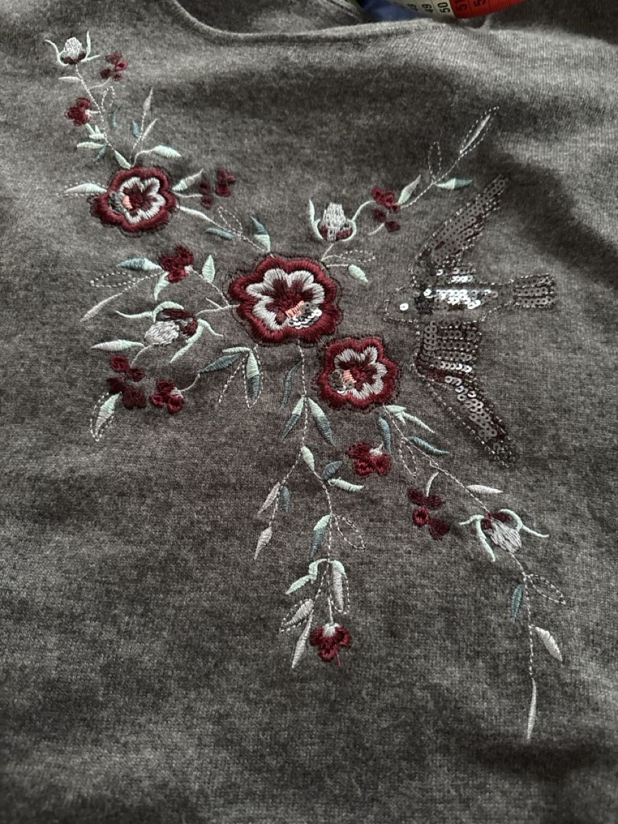 Pullover & Sweatshirts: Schöner Longpullover 46 – Gebraucht aus Gümligen von morticiaaddams 2