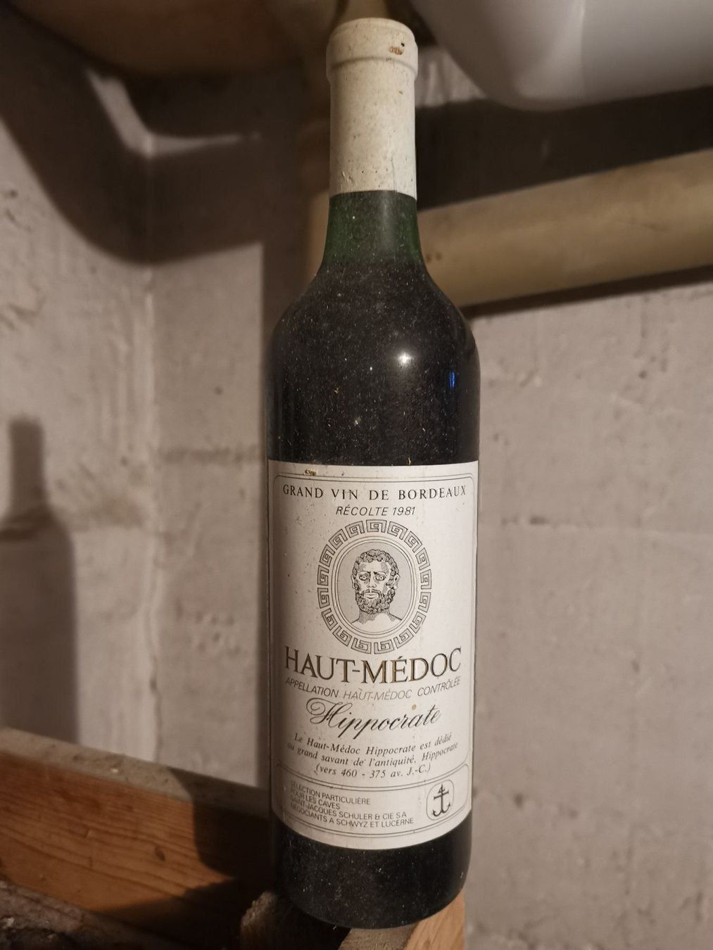 Vino: HAUT-MÉDOC Hippocrate 1981 – Nuovo (secondo la descrizione) da Winterthur venduto da Benz420