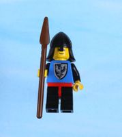LEGO Minifigur Black Falcon - Black Legs with Red Hips