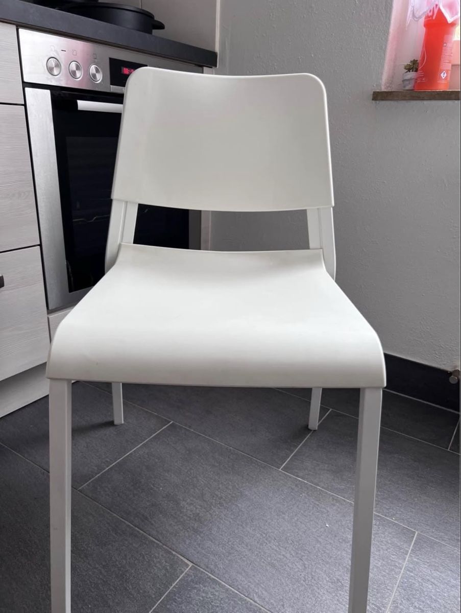 Ikea Set di tavolo e panche: Table extensible avec 6 chaises IKEA  – Usato da Lausanne venduto da mel_bvl2 1