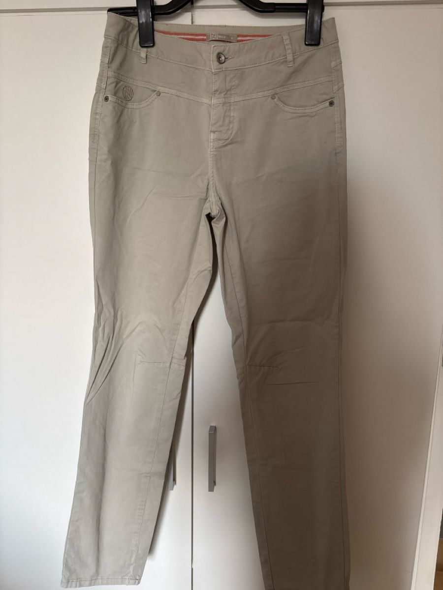 Nile Hosen: Original NILE Hose,Gr. S ! – Gebraucht aus Zofingen von MasterPCI