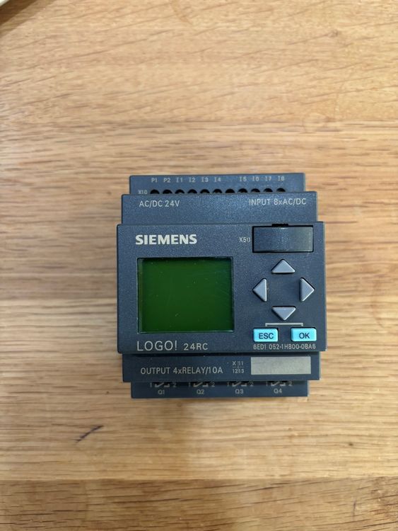 SIEMENS LOGO! 6ED1052-1HB00-0BA6 6ED1 052-1HB00-0BA6 Logikmodul Vers: 10 -used
