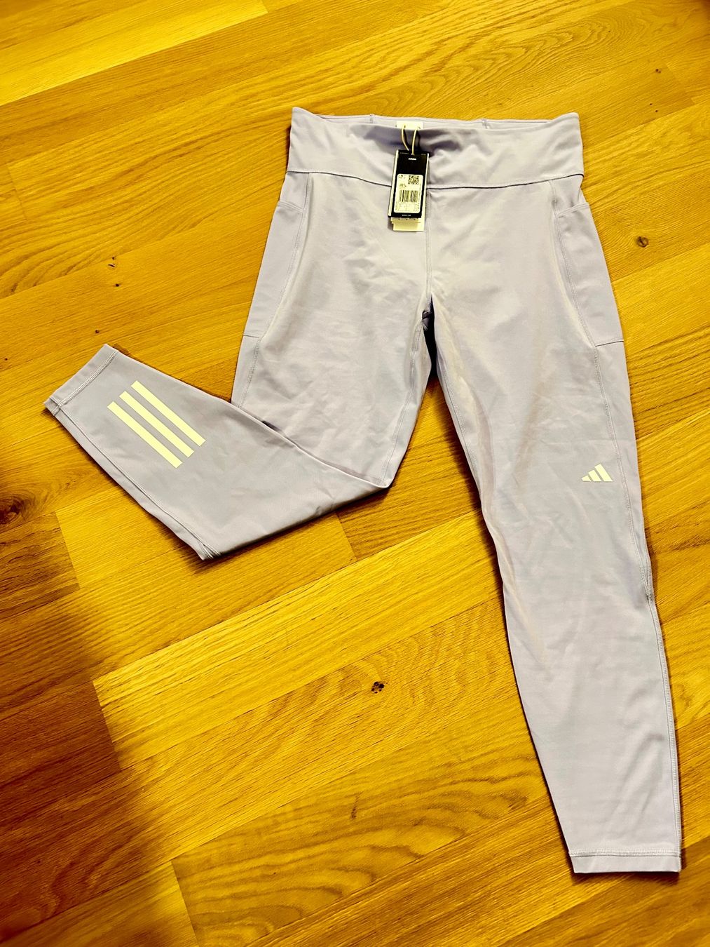 Adidas Leggings: Adidas Tights – Neu und originalverpackt aus Wiezikon b. Sirnach von Blumi6