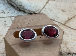 Schlichte Ohrstecker Sterlingsilber mit Rhodolith