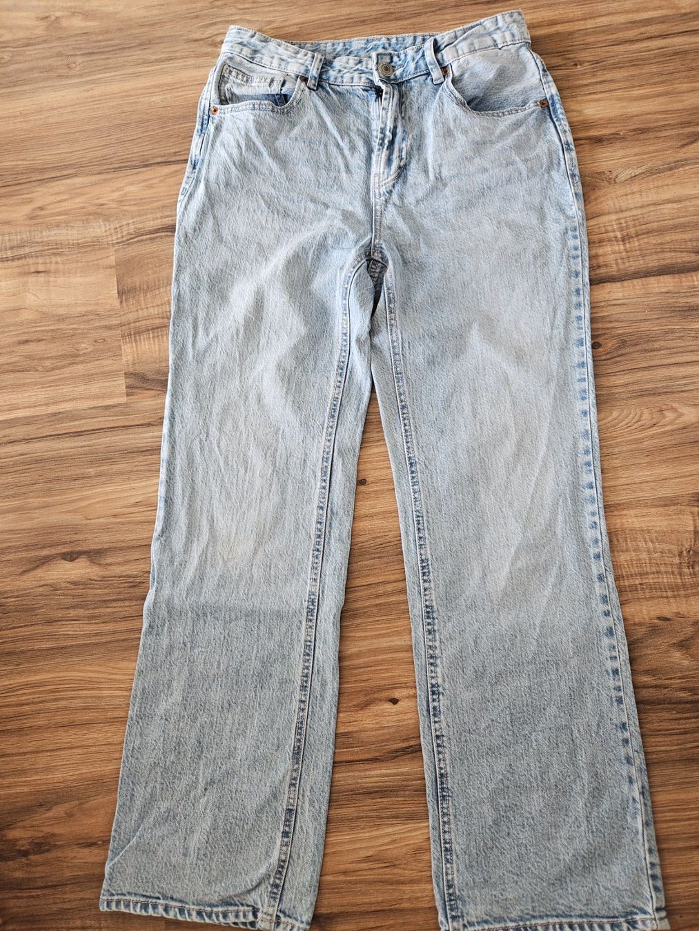Vero Moda Jeans: Vero Moda Jeans – Usato da Walperswil venduto da Jacquelaeng