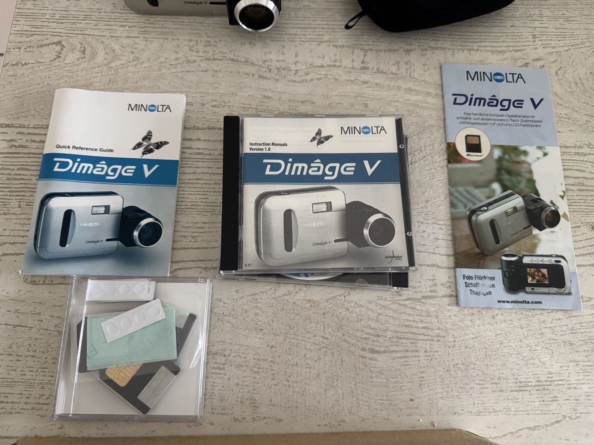 Minolta Appareil photo: Minolta dimage V digitalkamera – D'occasion à Zunzgen par milesdavis76 1