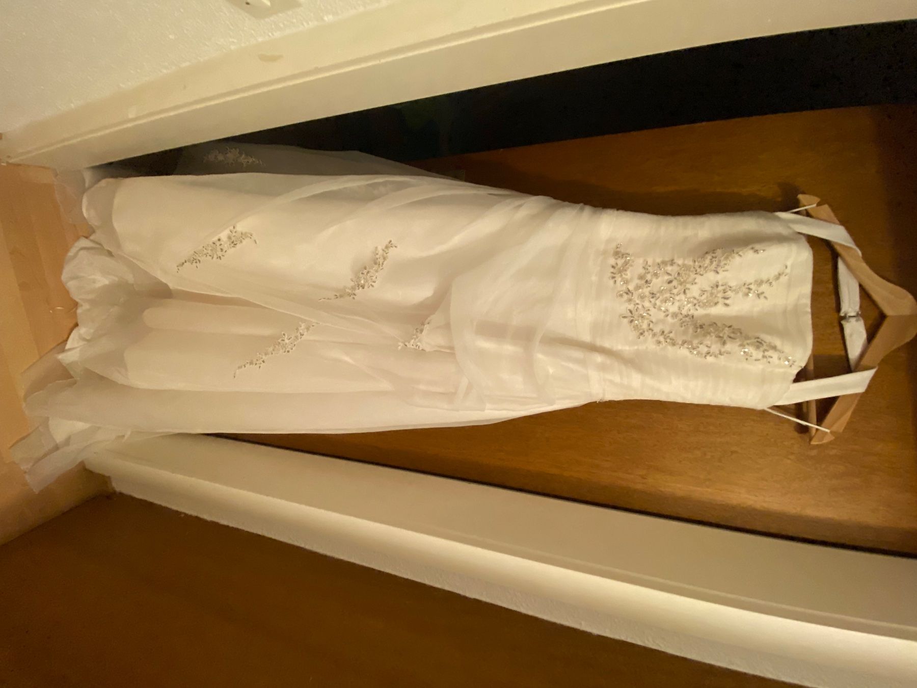 Vestiti: Brautkleid mit Unterrockring/Schleier… – Usato da Benken ZH venduto da mar_5d2w 1