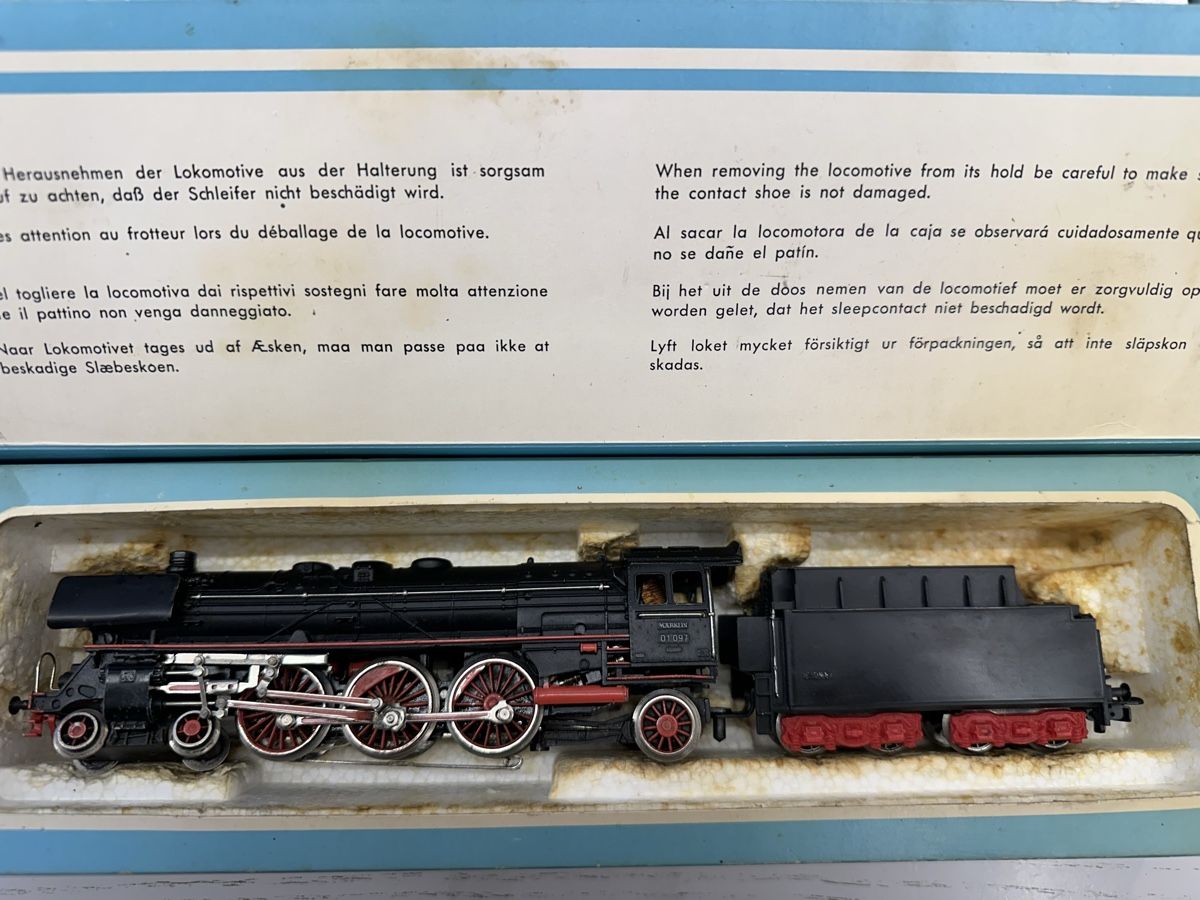 Märklin Modellini di ferrovie: Märklin 3048 DB BR 01 – Usato da Lupsingen venduto da New-Haven 6