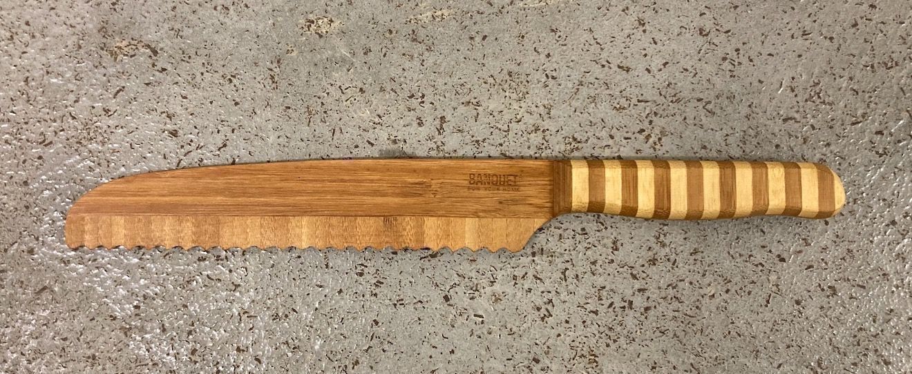 Stühle: design-brotmesser aus holz – Gebraucht aus Allschwil von rotocker