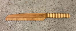 design-brotmesser aus holz