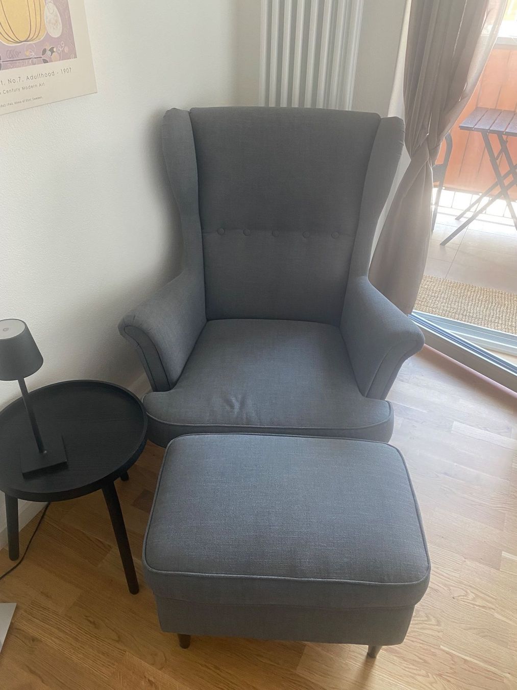 Arper Poltrone: Sessel mit Hocker – Usato da Locarno venduto da Hoeber1