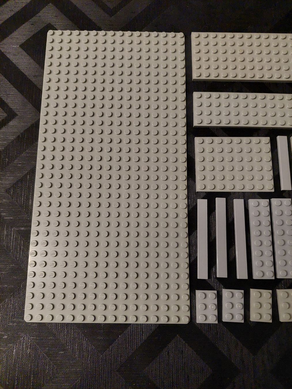 Lego Spielzeuge: Div Lego Platten  grau – Gebraucht aus Zetzwil von sti_x9xf 1