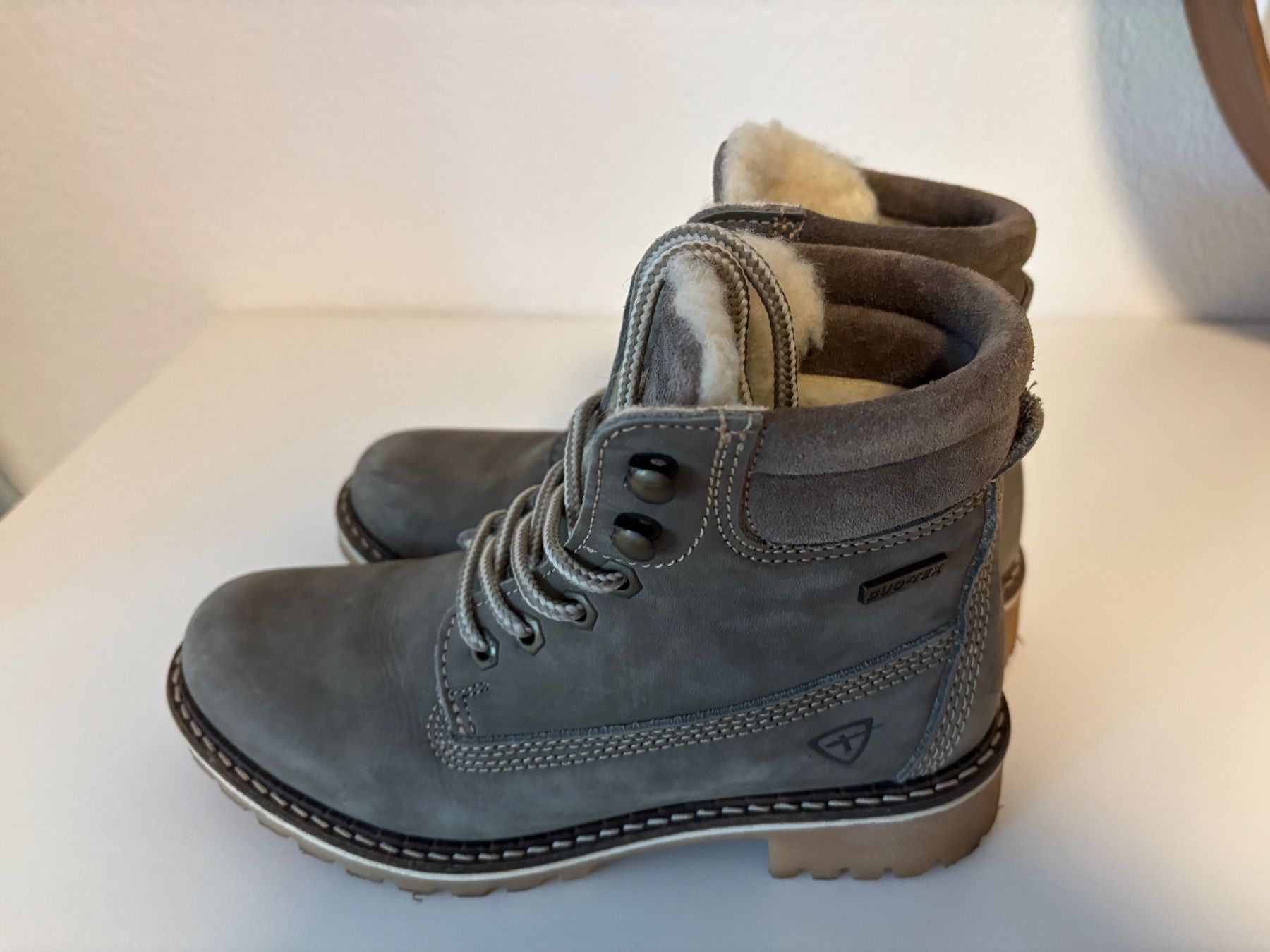 Tamaris Scarpe da donna: Stiefelette – Usato da Bern venduto da maeri_w 1