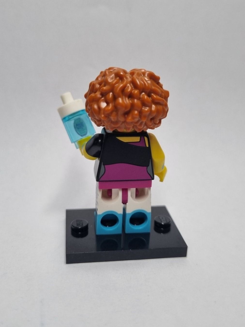 Lego Kit di costruzioni: LEGO CMF col17-14 Dance Instructor, Series 17 (Complete Set) – Nuovo (secondo la descrizione) da Basadingen venduto da NekoBricks 3