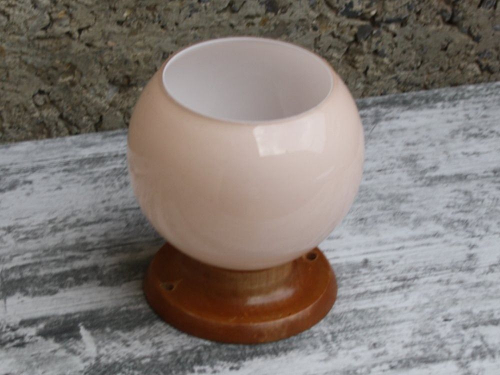 Lampade: ALTE LAMPE KUGELLAMPE – Usato da Wauwil venduto da Pneuedy