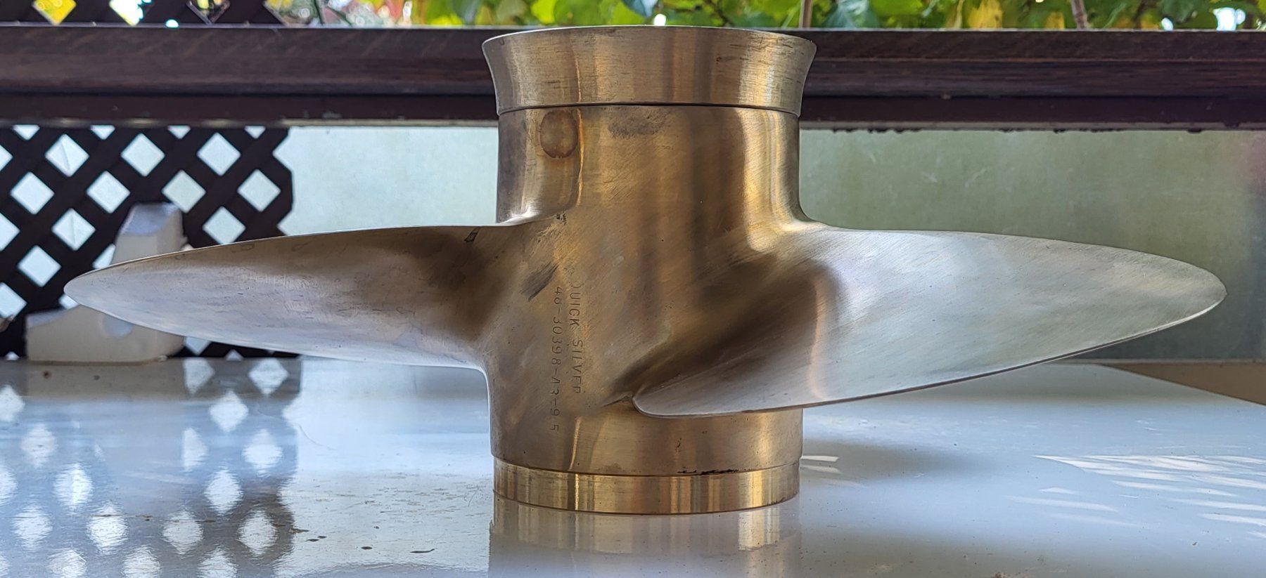Boote: Hélice en Bronze – Gebraucht aus Villars-sur-Glâne von rifzari 3