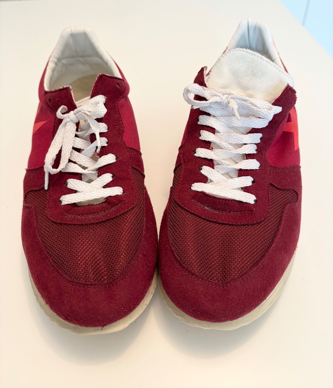 Golden Goose Herrenschuhe: Sneaker GOLDEN GOOSE – Gebraucht aus Nürensdorf von metropolitans