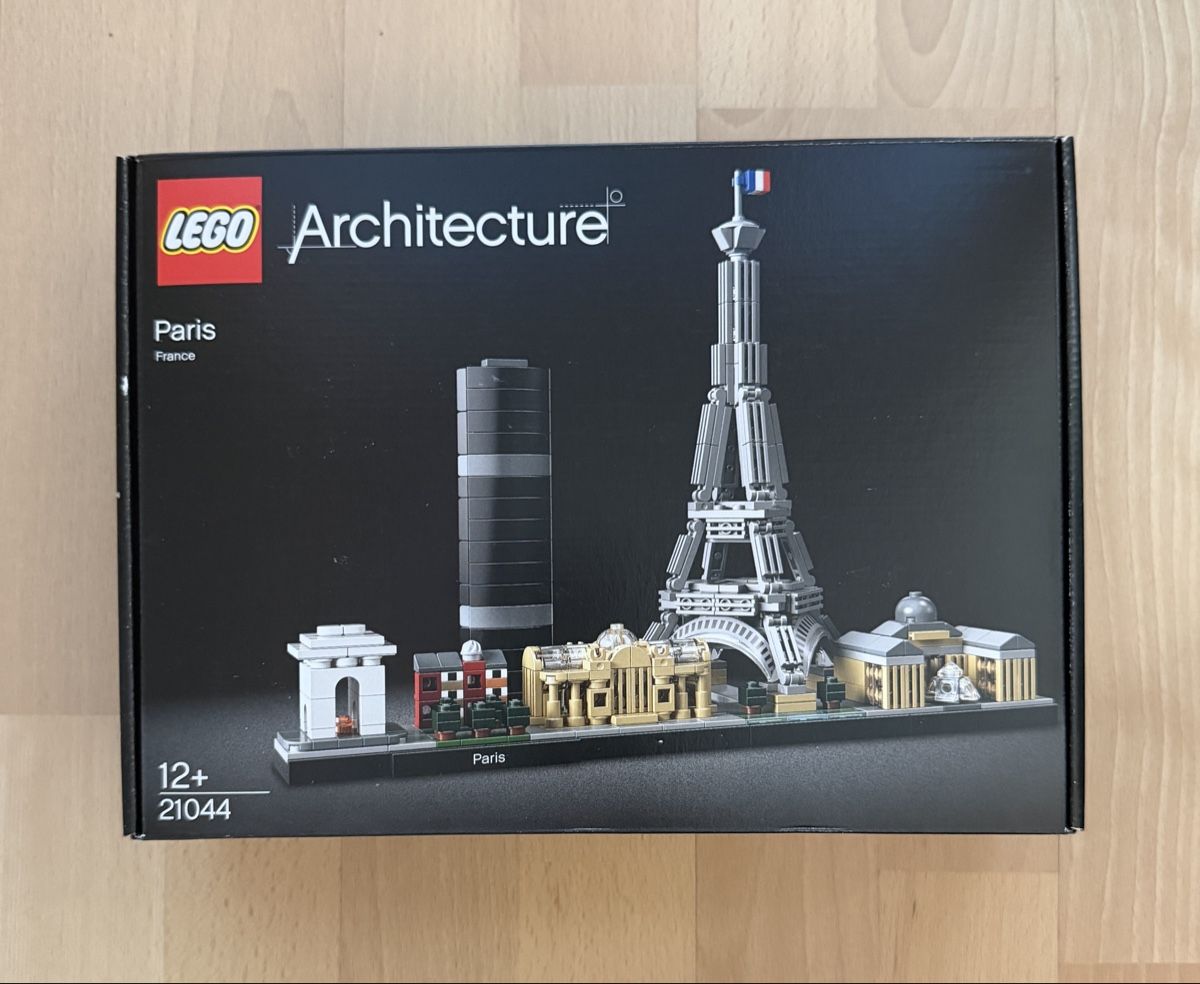 Lego Spielzeuge: LEGO Architecture Paris Set  – Neu und originalverpackt aus Würenlos von chiaraaa_7